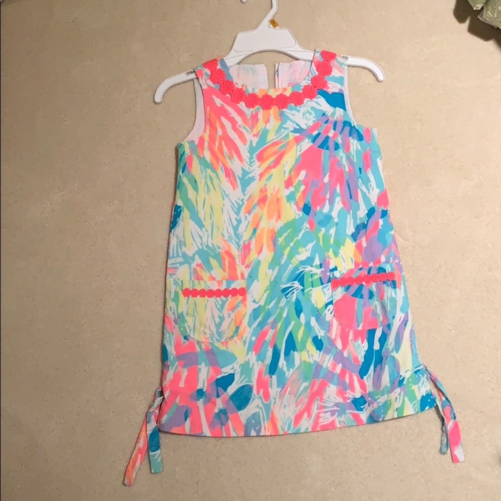 Girls Lilly Dress. Size 6